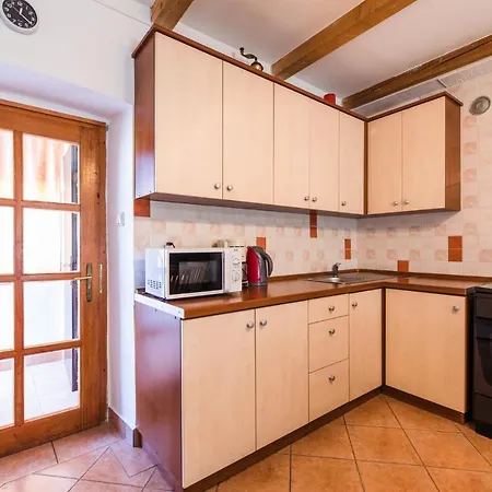 Mislav * 布里比尔